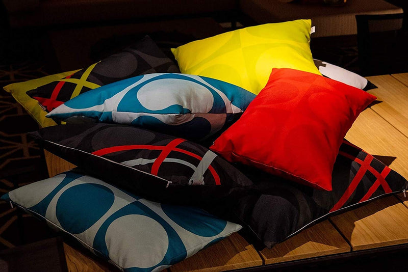 Eclante Gusto Indoor Outdoor Throw Pillow | Red